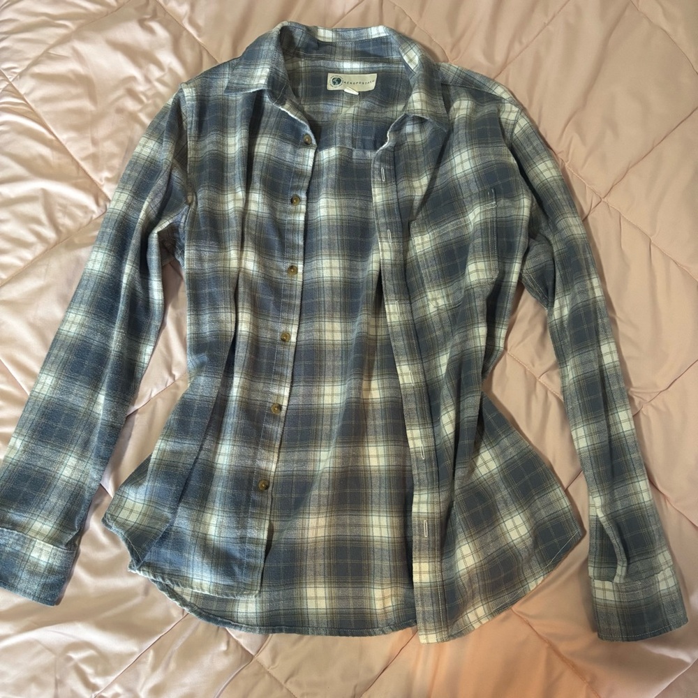 Aeropostale blue and white oversized flannel